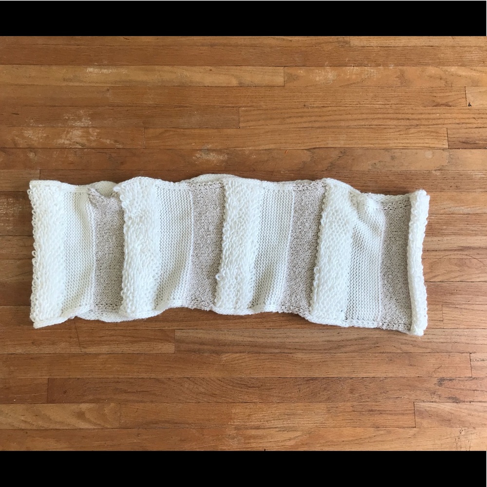 🪻5/$20 Sale!🪻 NWT 29 Palms Textured Knit Scarf